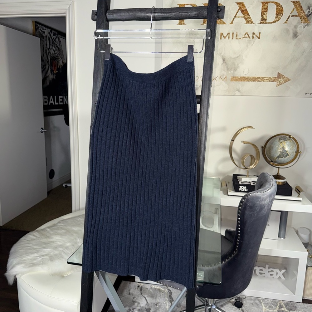 Club Monaco Navy Ribbed Knit Wool Midi Skirt Italian Yarn Womens Small New $150 - Picture 7 of 11